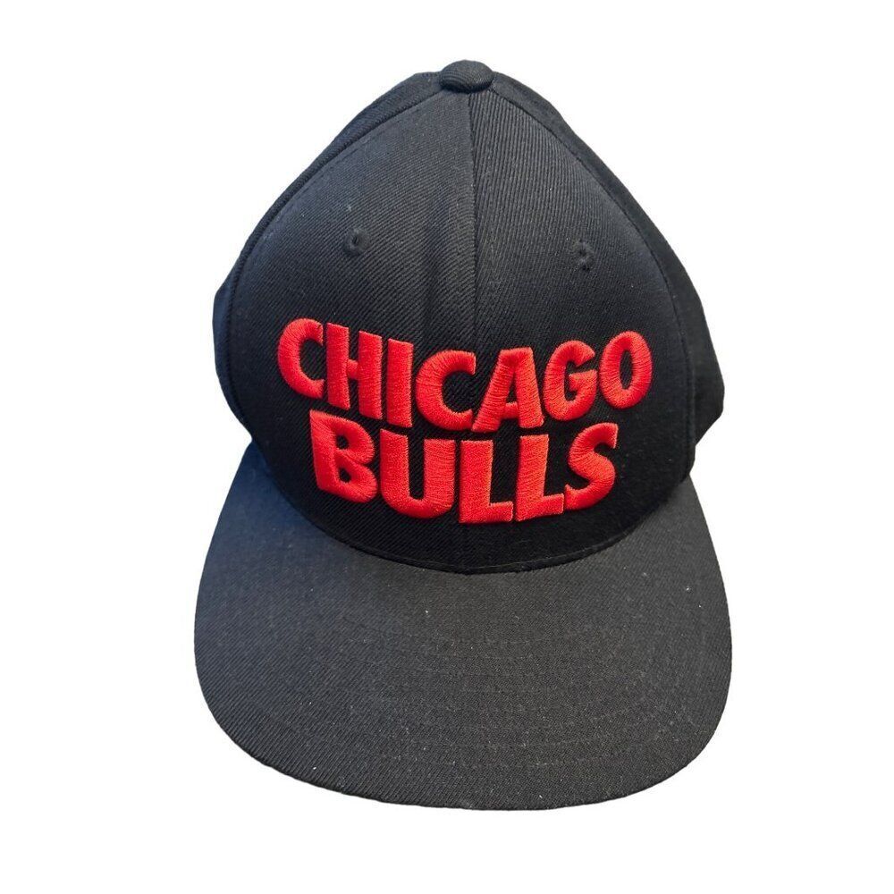 Mitchell & Ness NBA Hardwood Classics Chicago Bulls Snapback Hat